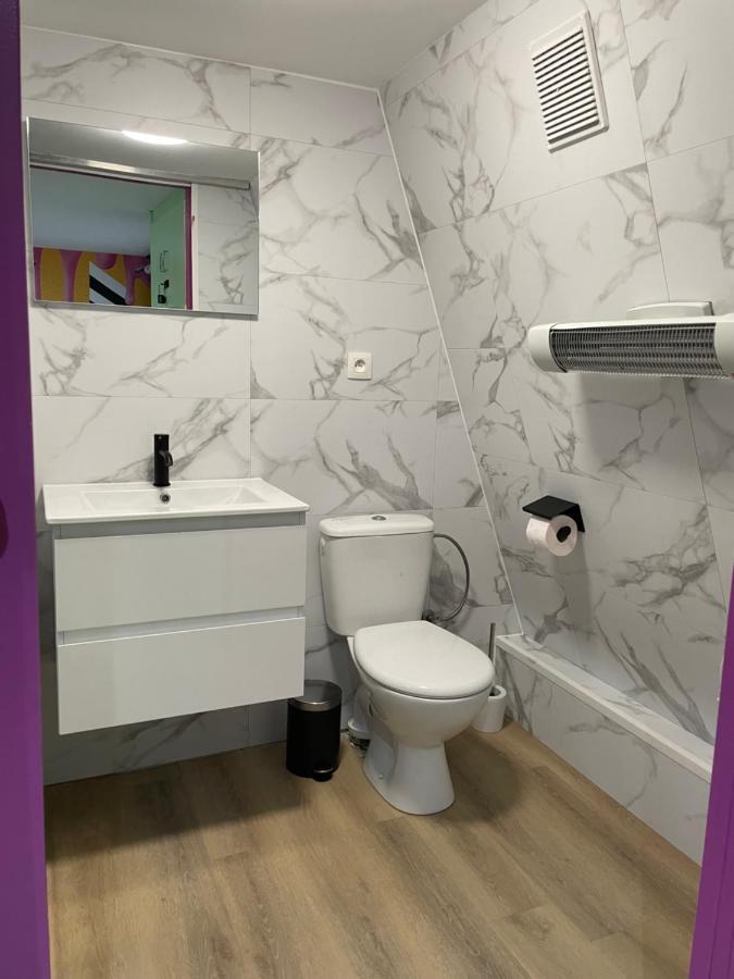 Capsule Forever Young - Jacuzzi - Sauna - Billard - Arcade De Jeux - Netflix & Home Cinema - Ping Pong Hastiere-par-dela Luaran gambar