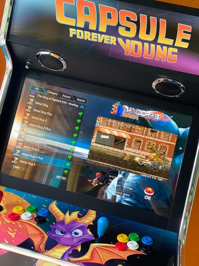 Capsule Forever Young - Jacuzzi - Sauna - Billard - Arcade De Jeux - Netflix & Home Cinema - Ping Pong Hastiere-par-dela Luaran gambar