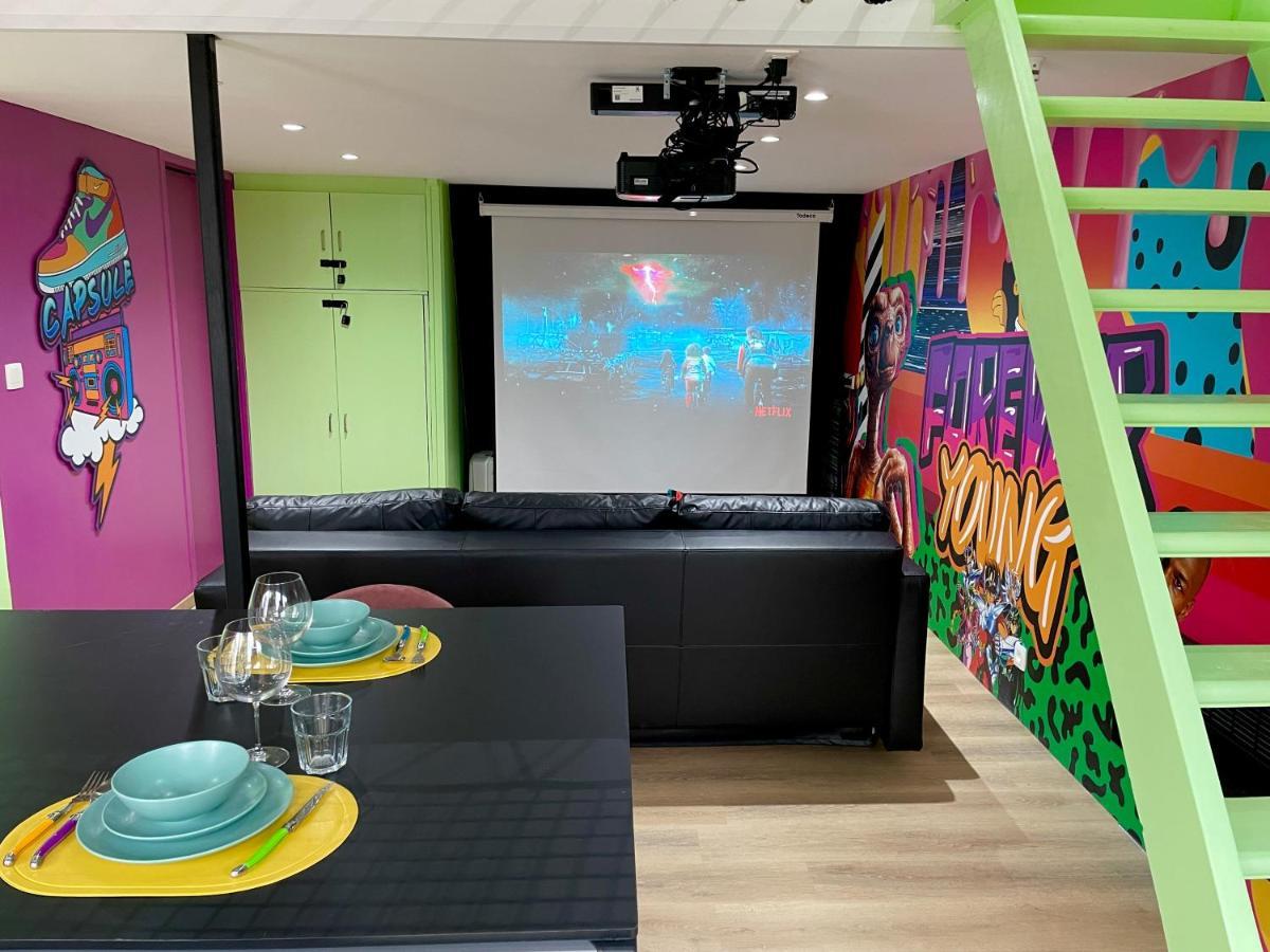 Capsule Forever Young - Jacuzzi - Sauna - Billard - Arcade De Jeux - Netflix & Home Cinema - Ping Pong Hastiere-par-dela Luaran gambar