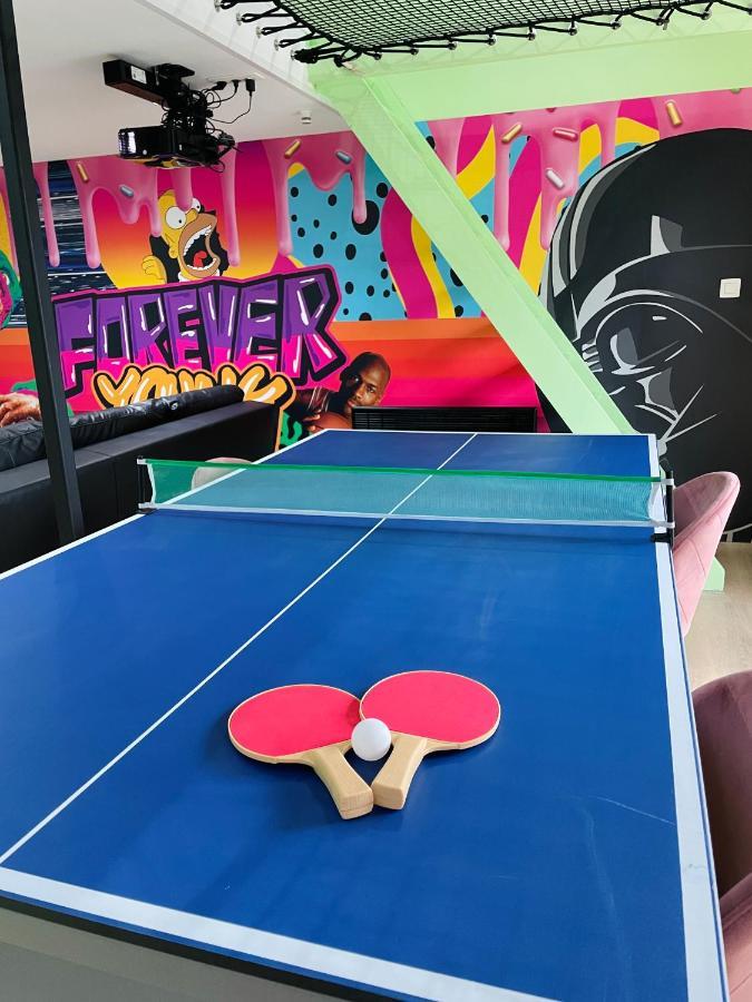 Capsule Forever Young - Jacuzzi - Sauna - Billard - Arcade De Jeux - Netflix & Home Cinema - Ping Pong Hastiere-par-dela Luaran gambar